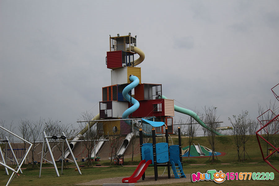 What are the more durable children's play equipment?