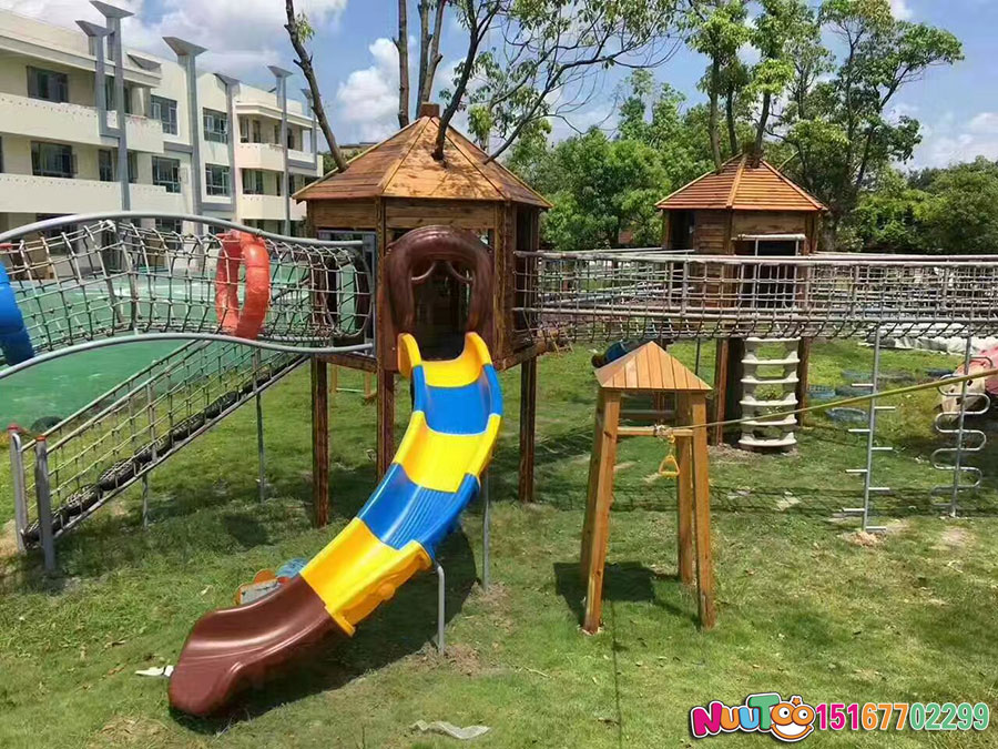 What should I pay attention to using a child slide?