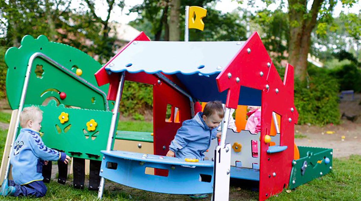 kidcraft playhouse (6)
