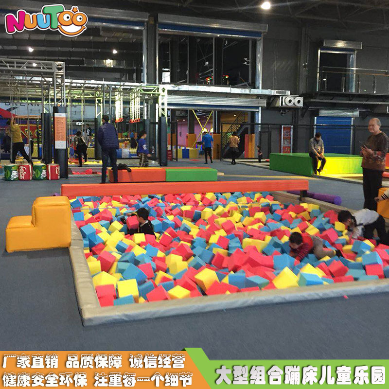 Indoor large children's trampoline playground equipment manufacturer LT-BC002
