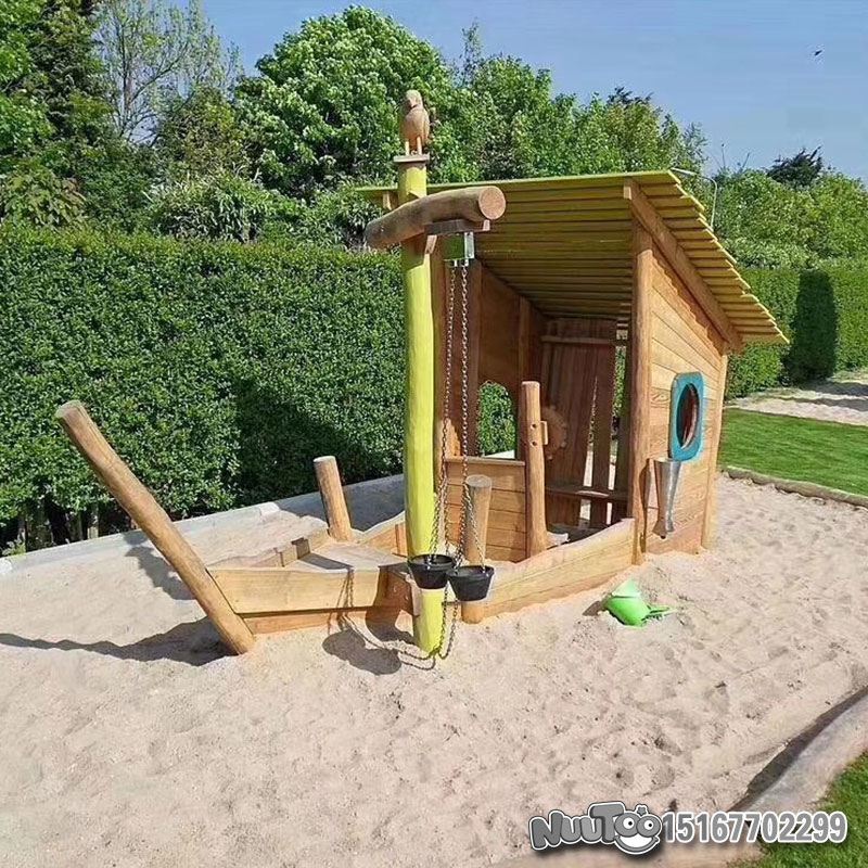 What are the marketing methods for outdoor play equipment?