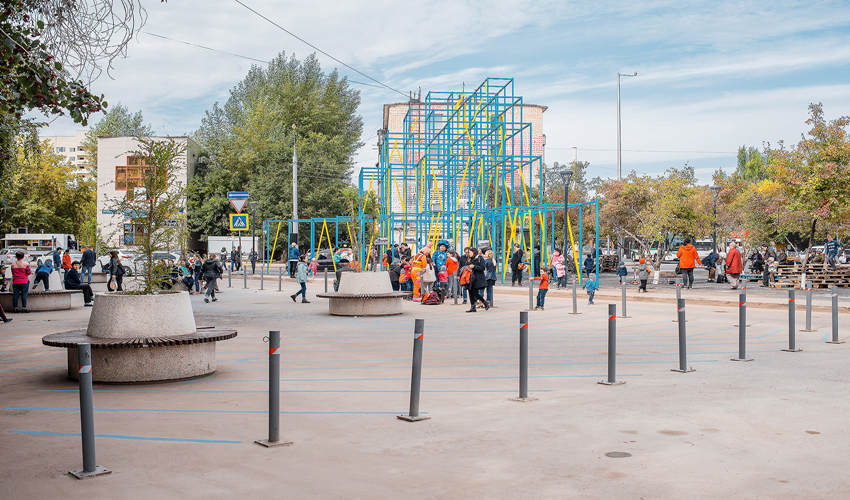 Gustaw Zieliński Plaza Device Design (4) _Dopy