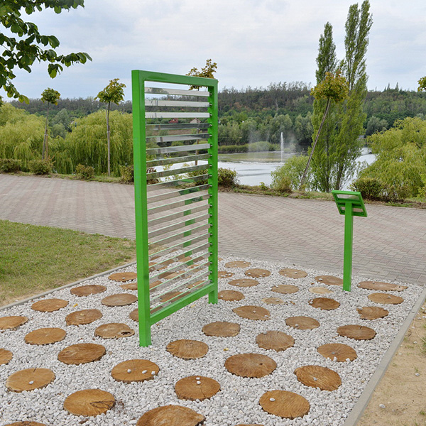 Whose Face, Science Playground Equipment Factory