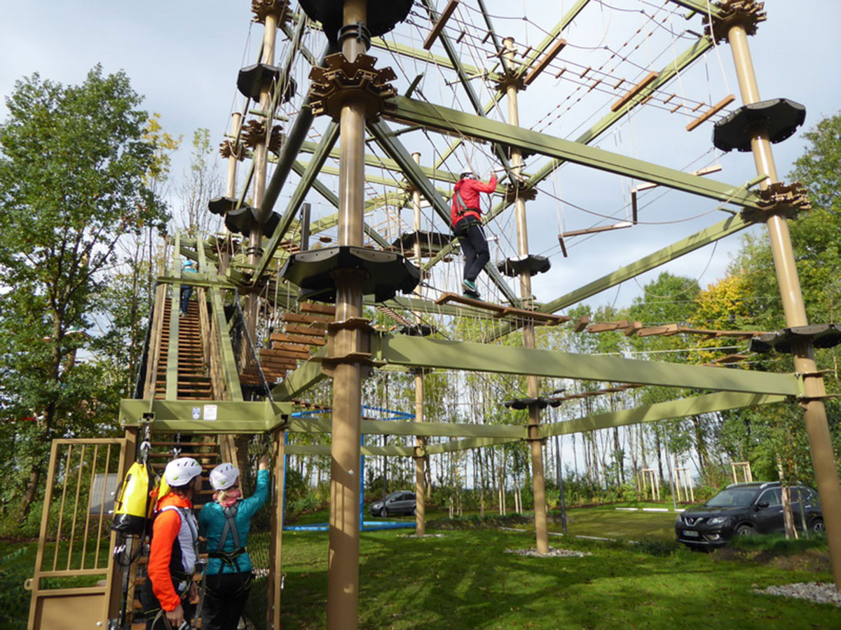 Outdoor amusement facilities rope net climbing (4)