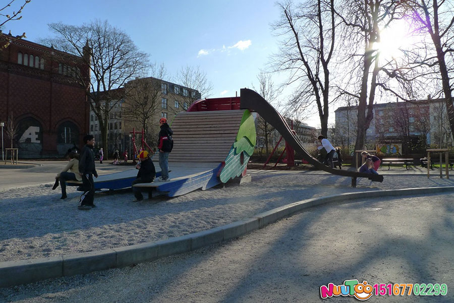 Children's playground equipment + parrot slide + foreign play case (5)