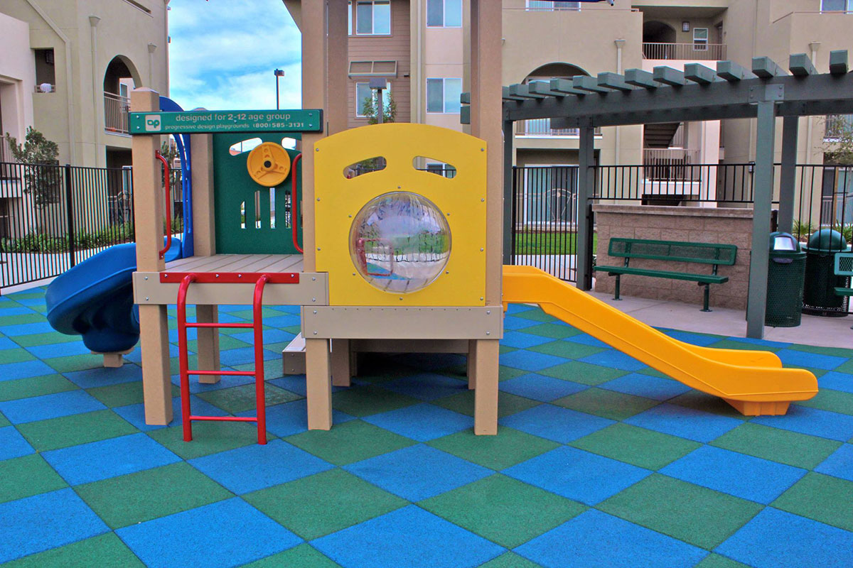 playground-rubber-surfacing-(5)