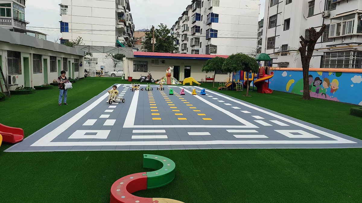Interlocking Sport Flooring Tiles (3)