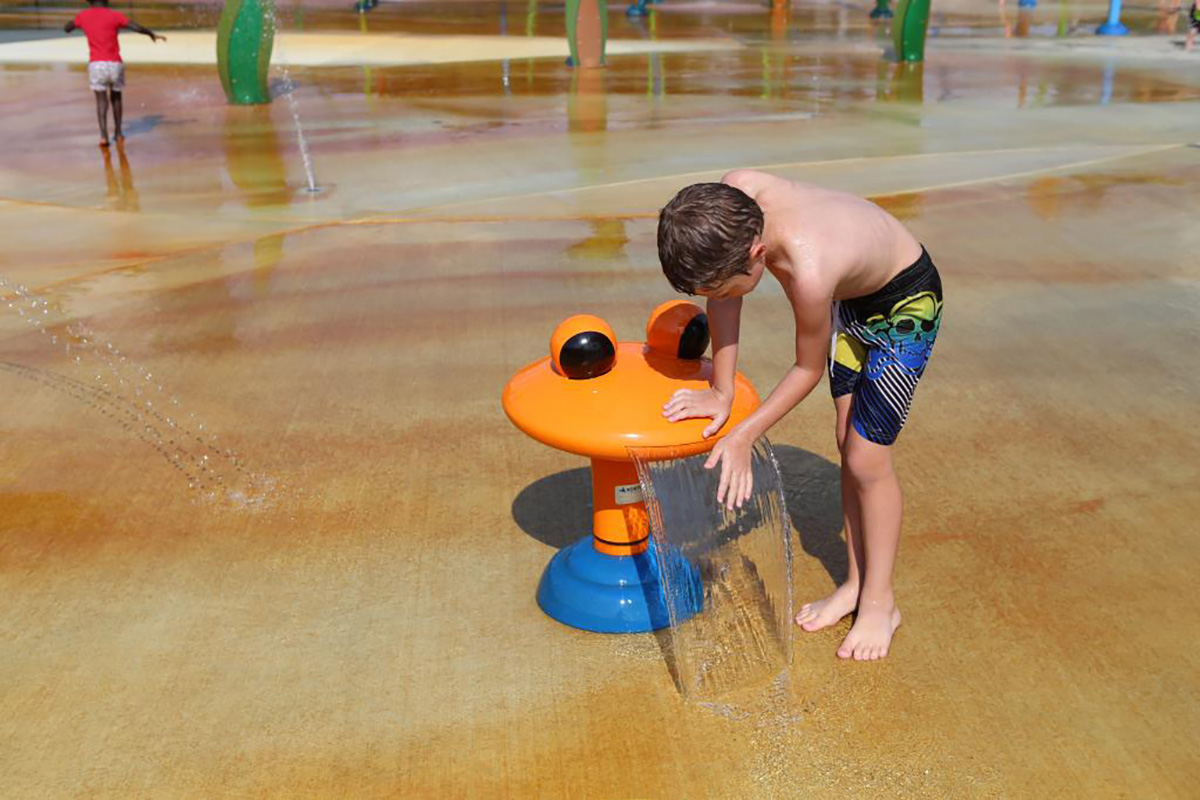 splash pad equipment prices (1)