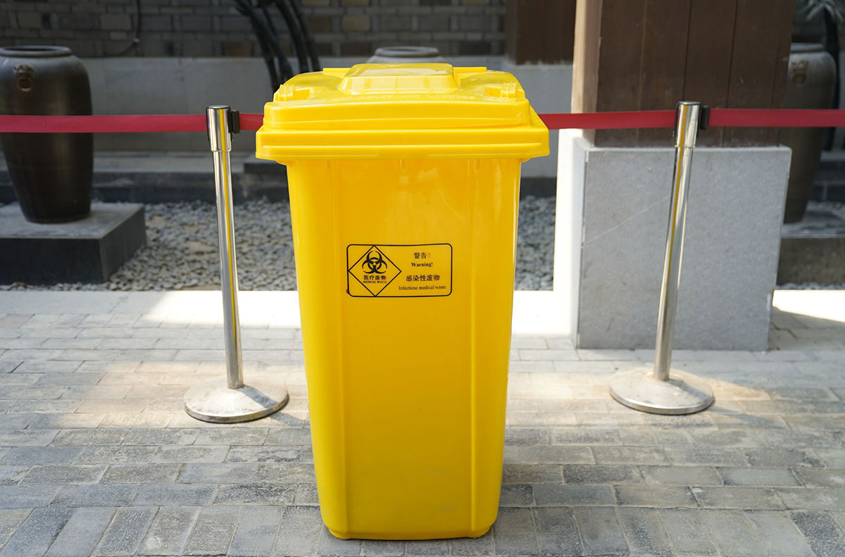 rubbish bins (3)