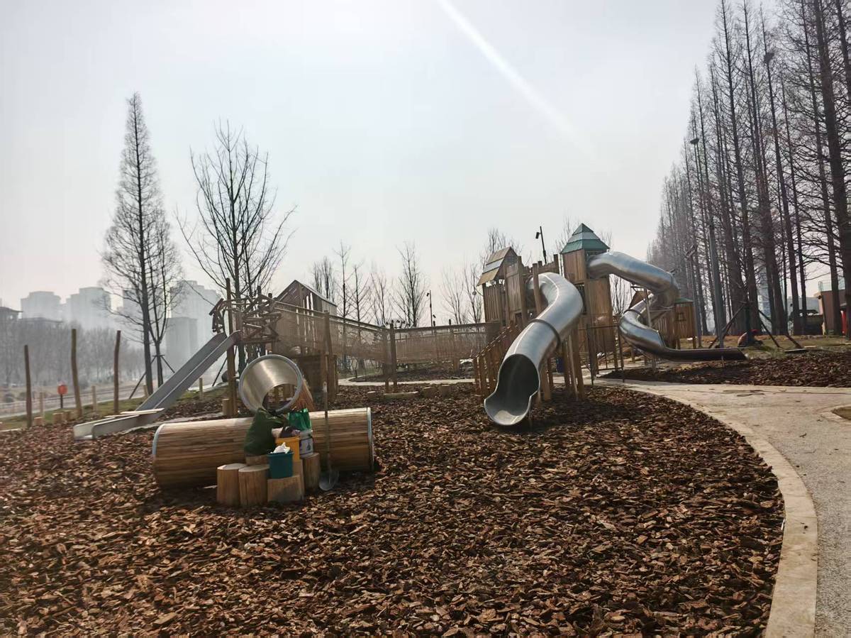 Designing a Low-Age Playground Zone for Children Aged Three to Six: Heights, Sightlines and Surfacing