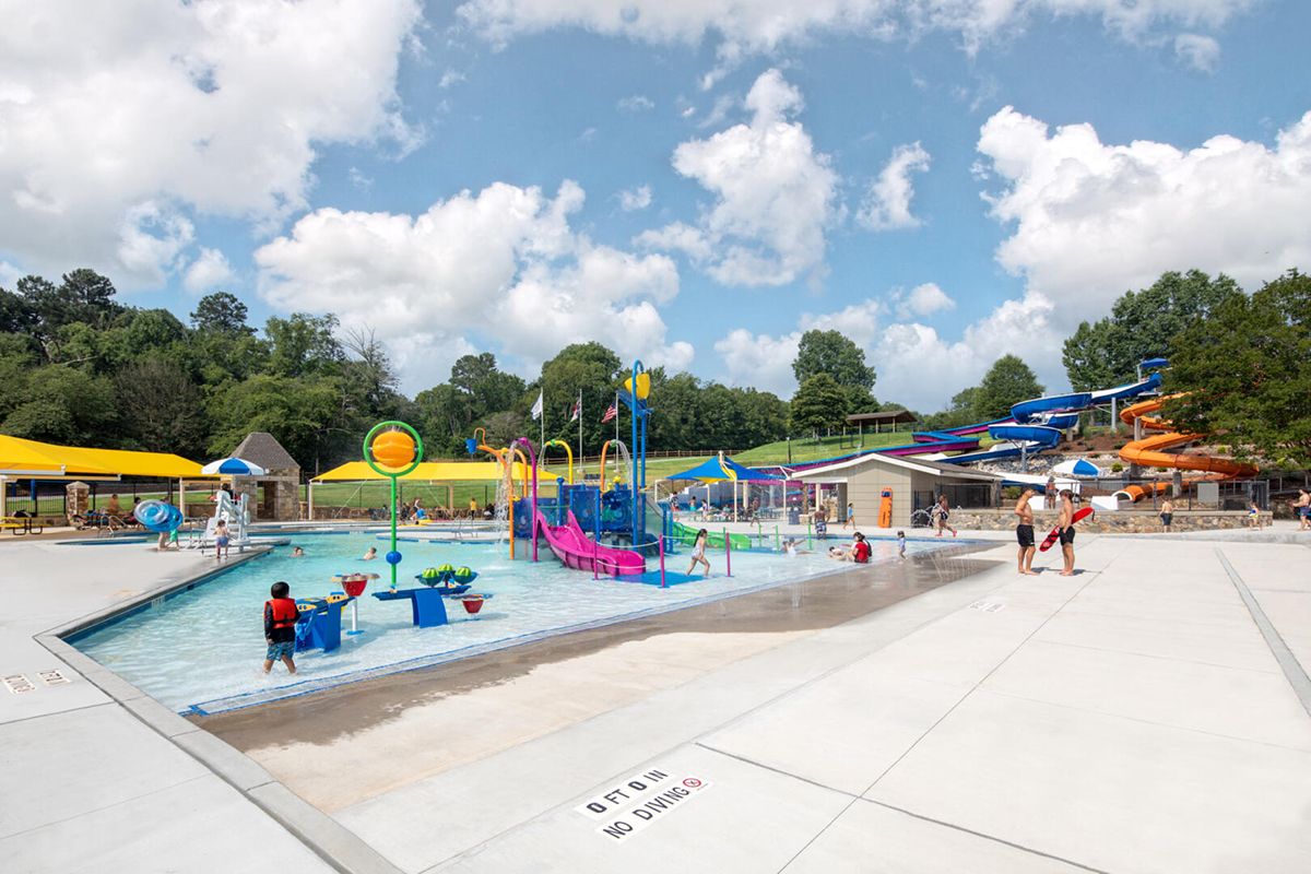 How to choose from water amusement equipment suppliers, points to teach you!