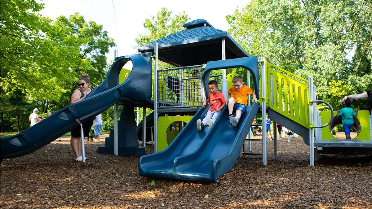 kindergarten slide (4)
