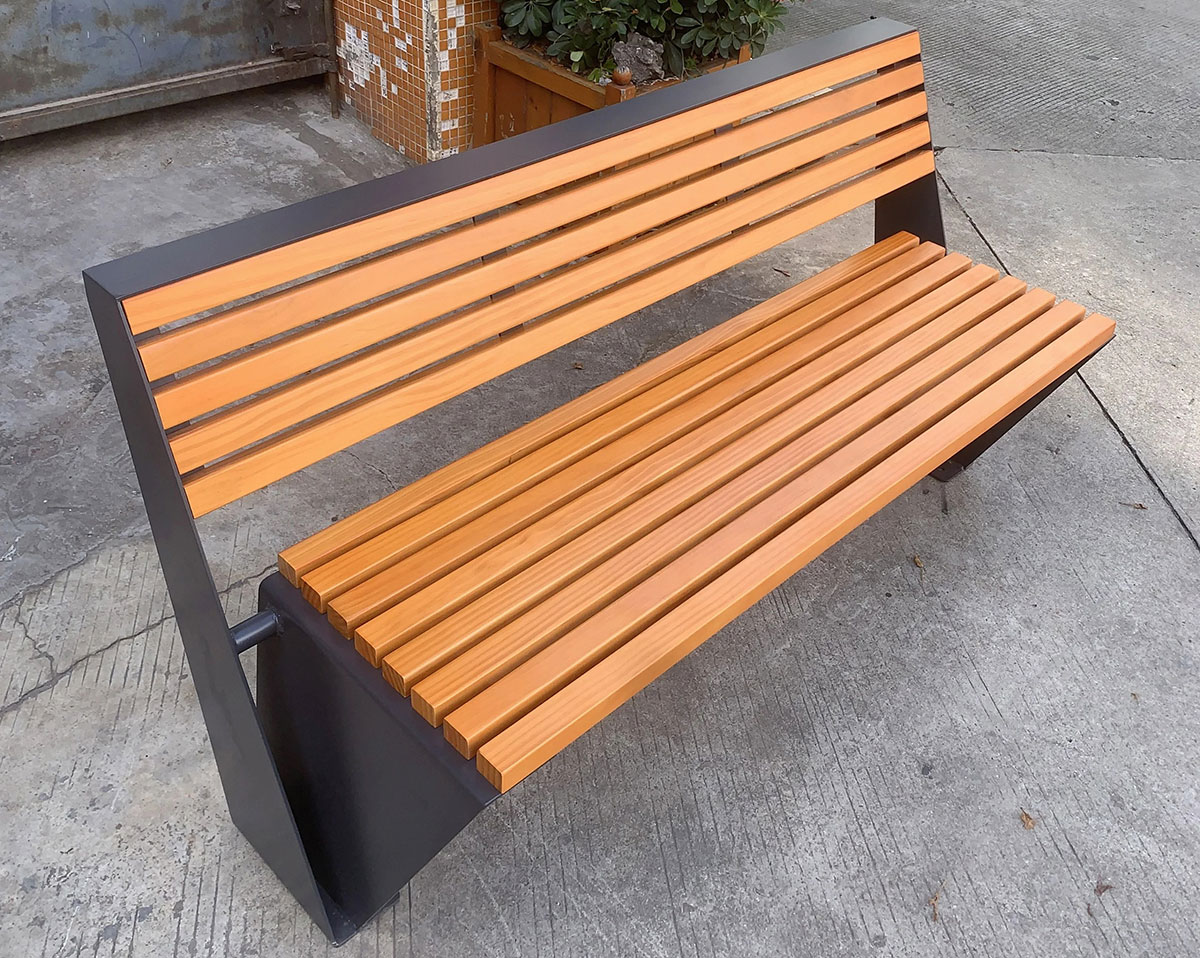 storage bench and sea (5)