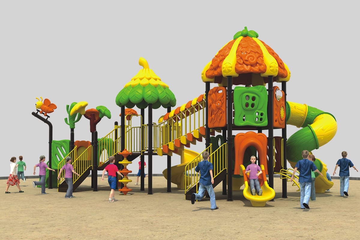 playground house with slide (2)