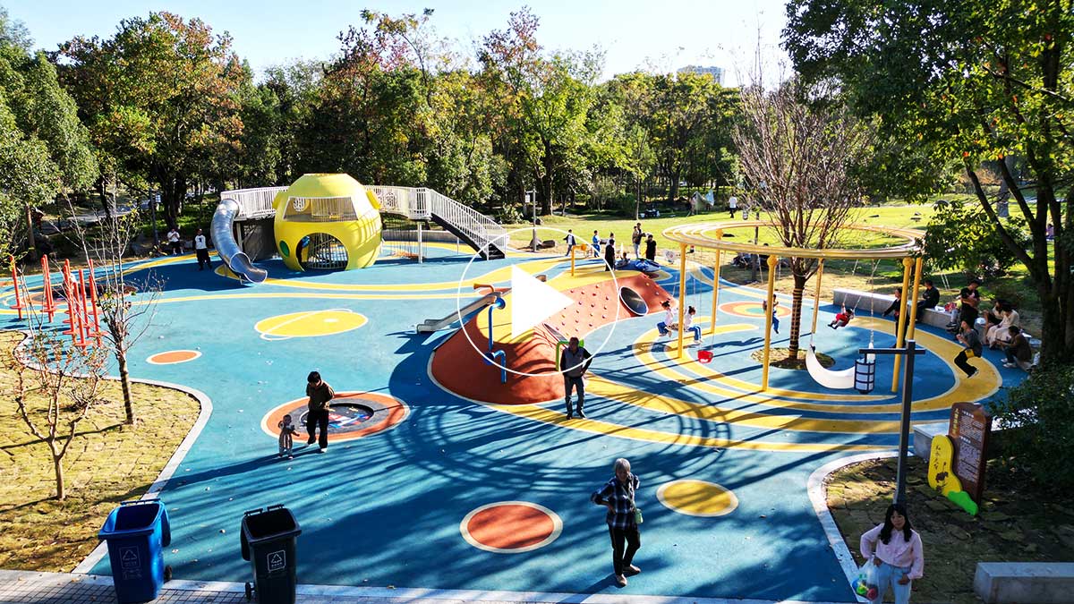 Park Playground Equipment