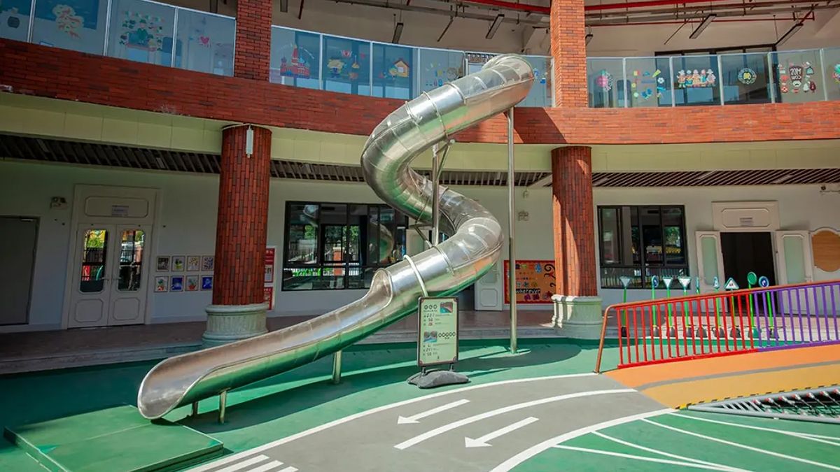 Stainless steel slide (1)