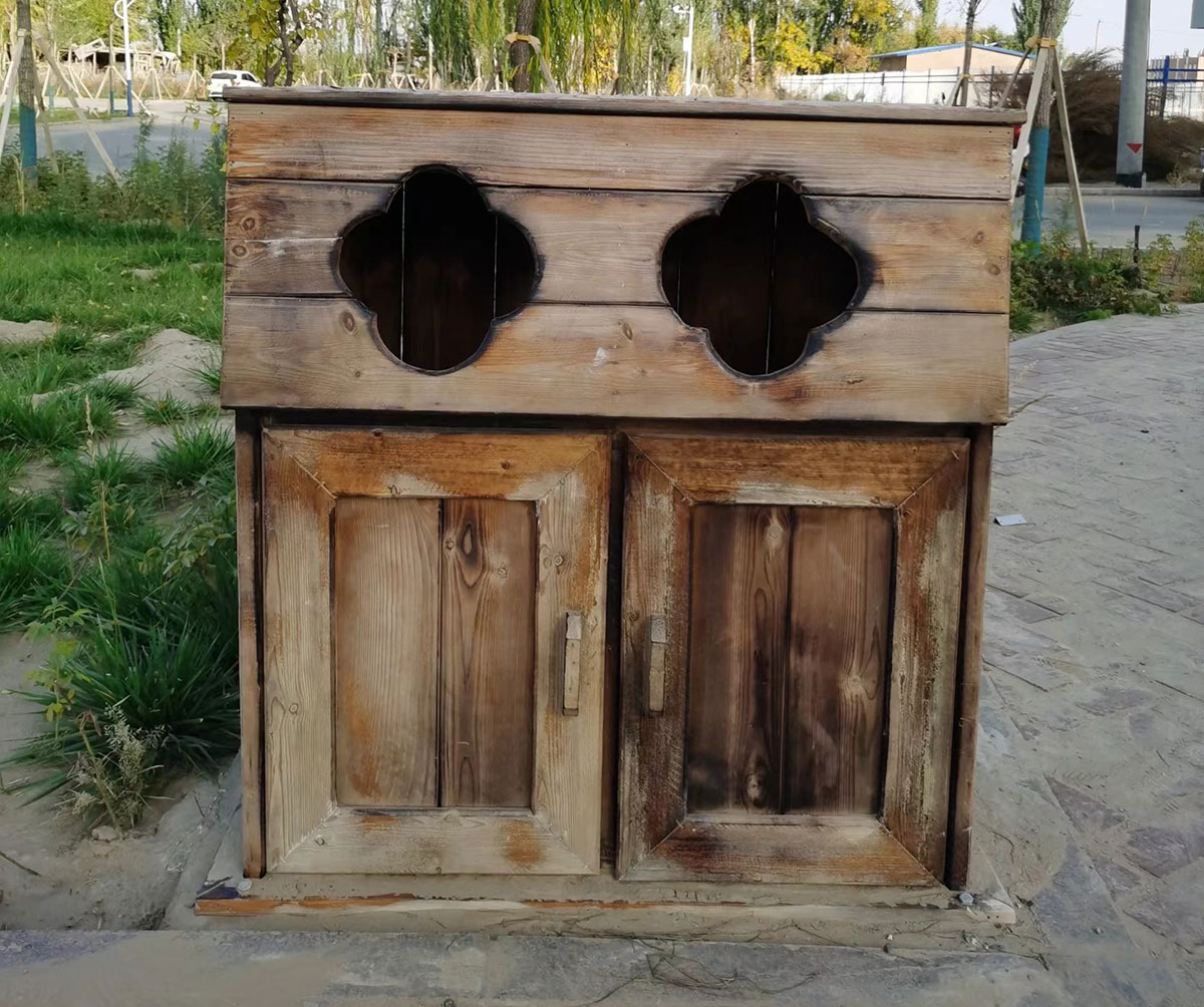 Wooden rubbish bin (7)