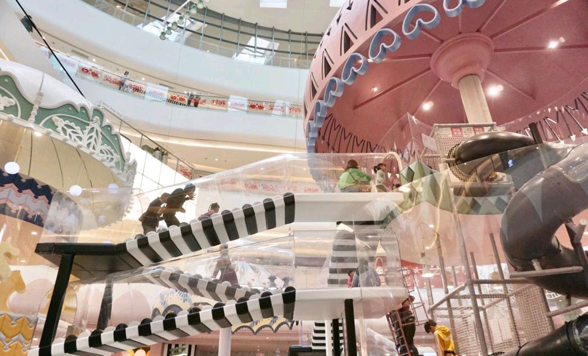 large indoor soft play (5)