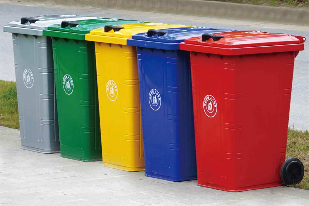 large plastic bin (2)