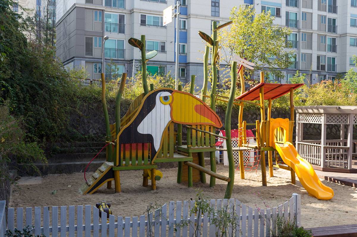 Wooden Playground Equipment (3)