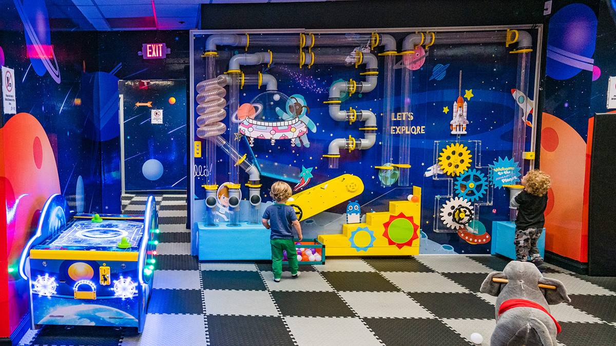 How Is The Atmosphere of The Indoor Children's Paradise?