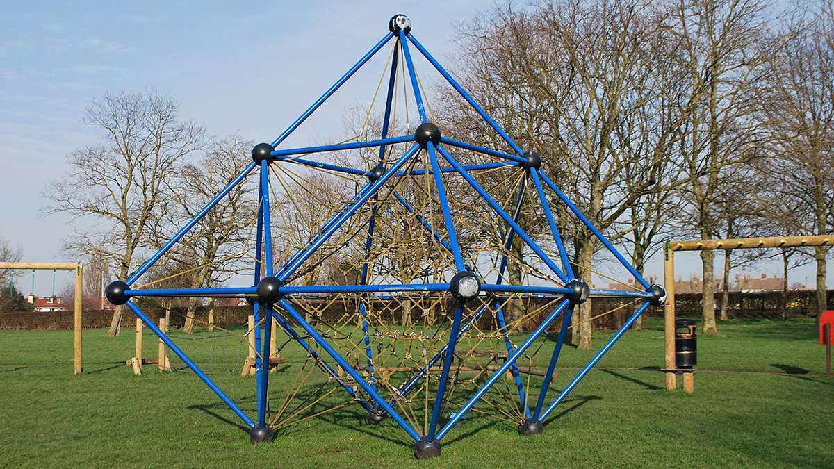 outdoor play equipment (1)