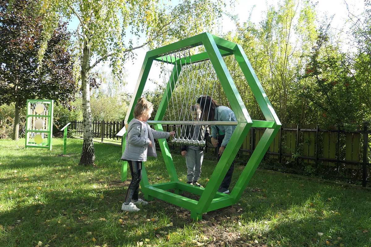 science playground games (3)
