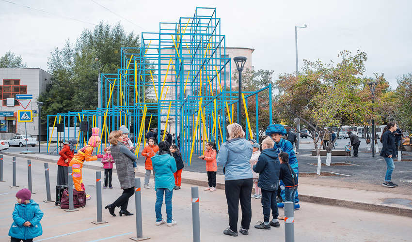 Gustaw Zieliński Plaza Device Design (7) _Dopy
