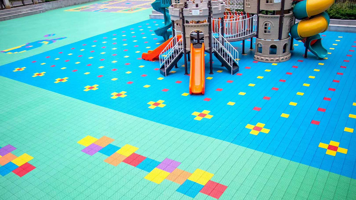 Interlocking Sport Flooring Tiles (2)
