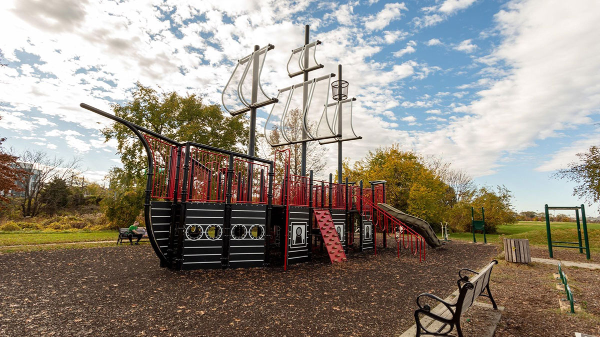 pirate ship kids playground (4)