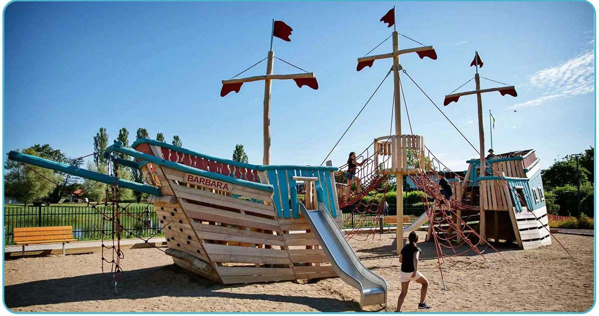 pirate ship playground equipment (11)
