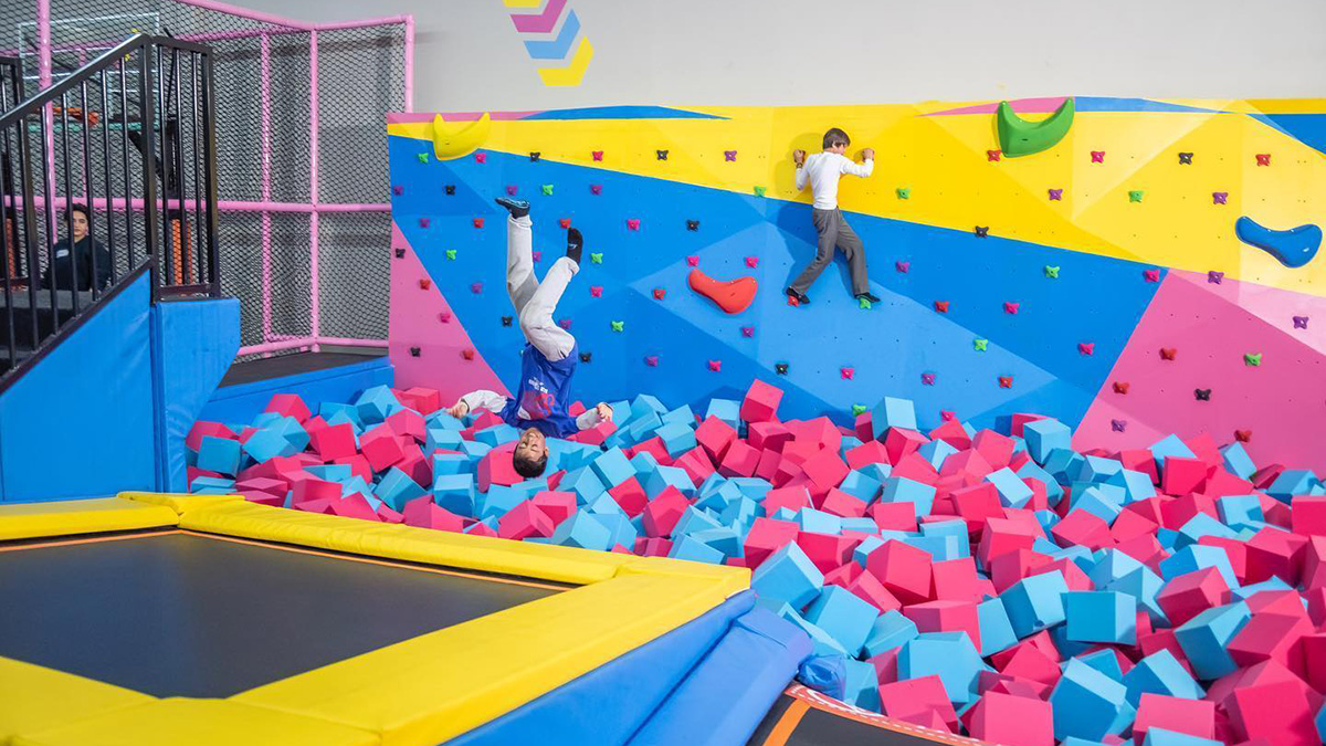 Children's indoor play (4)