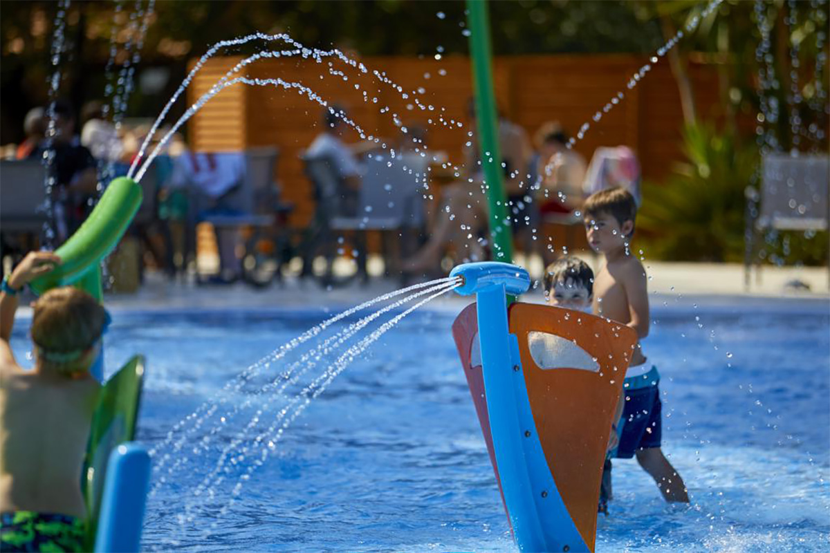 splash pad playground equipment manufacturer (2)