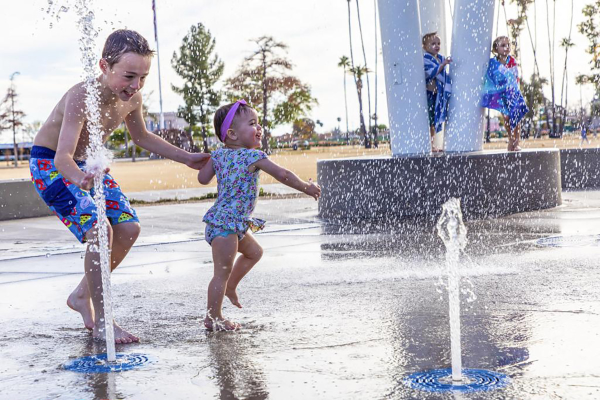 splash pad equipment manufacturers (4)