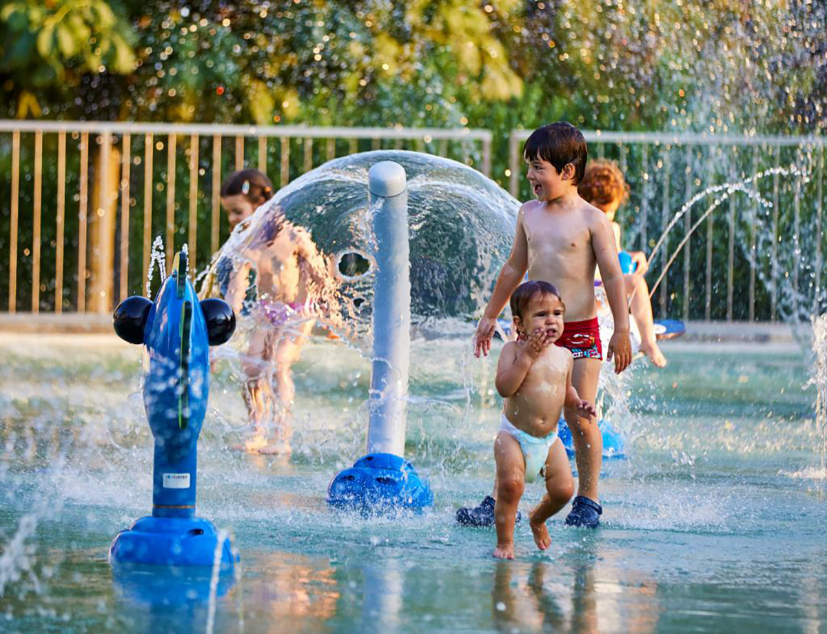 splash pad playground equipment (3)