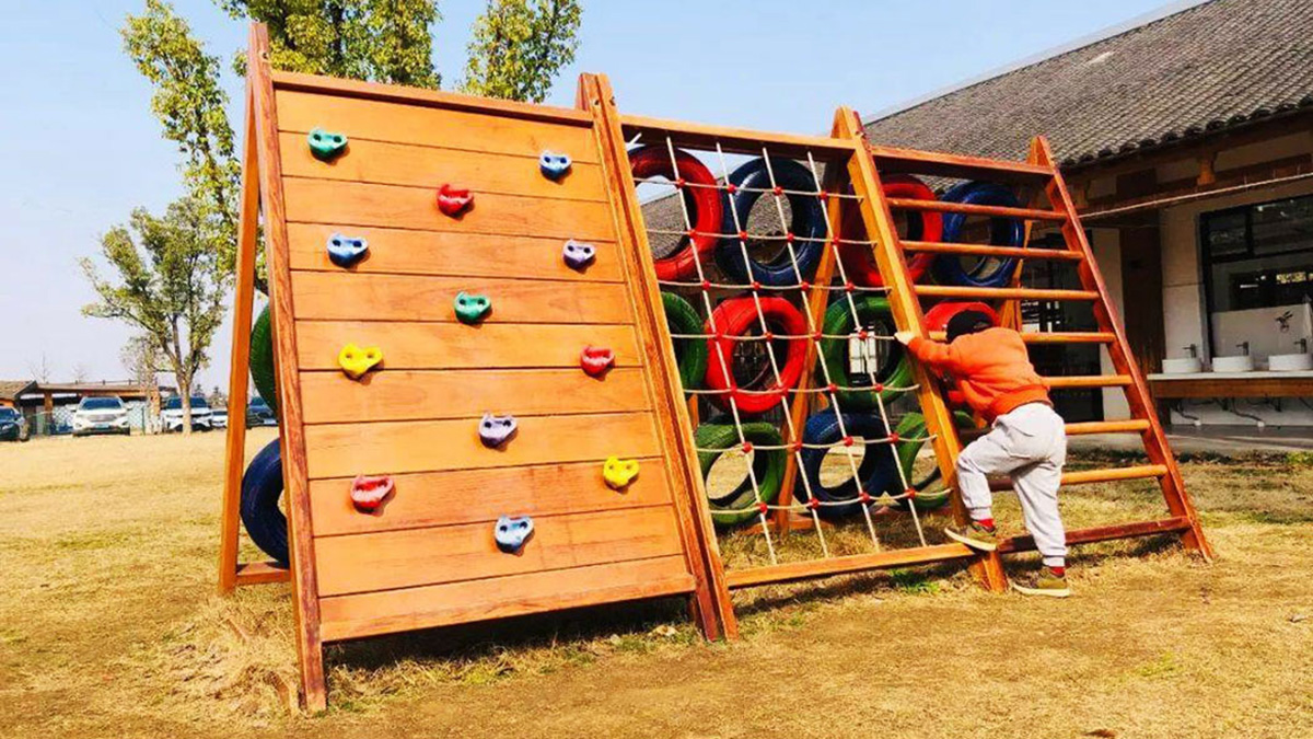 outdoor play equipment (1)