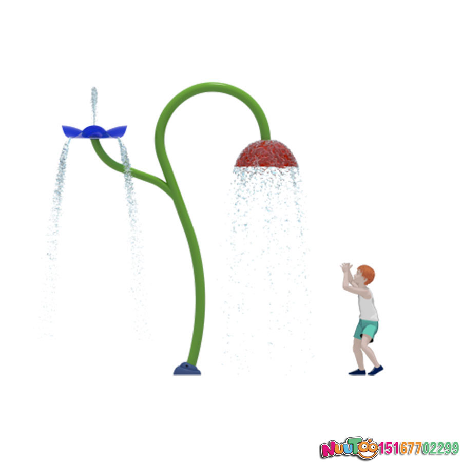 Water play equipment + children's play facilities - (6)