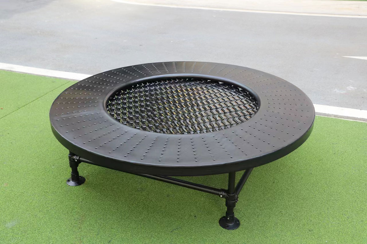 outdoor-trampoline-(9)