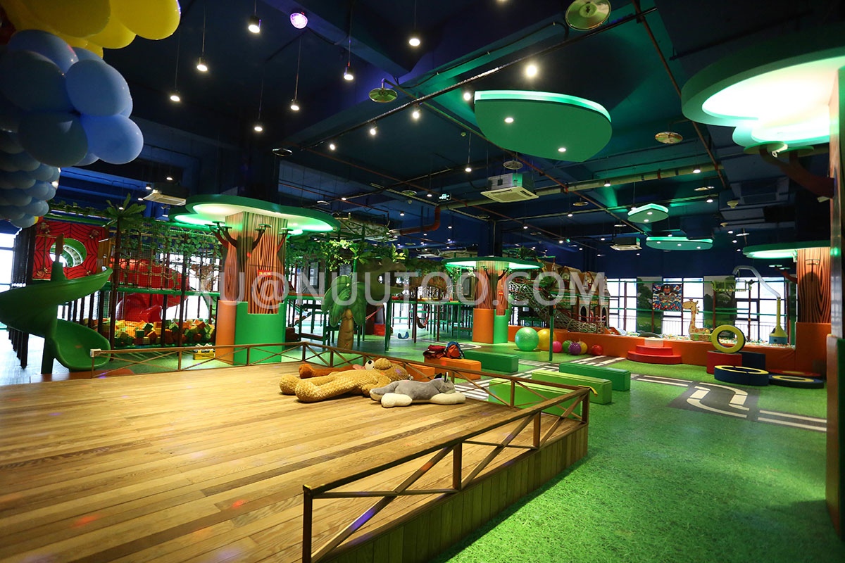 indoor playground themes (2)