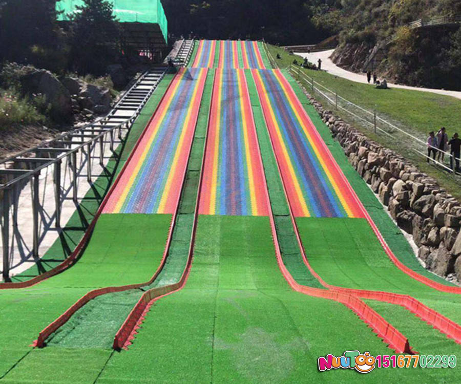 Colorful slide + colorful slide + dry snow slide + leap slide - (24)