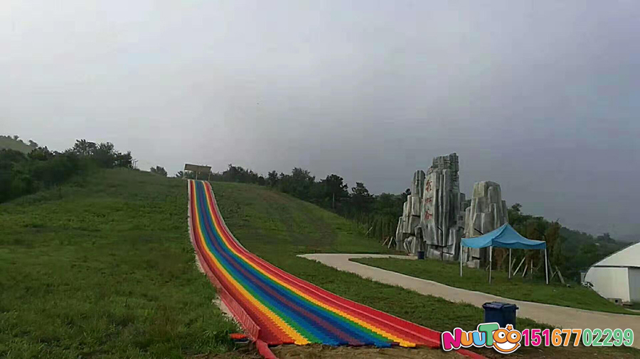 Colorful slide + colorful slide + dry snow slide + leap slide - (2)